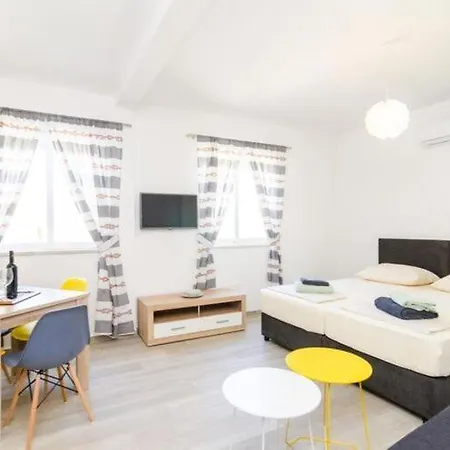 Apartment Abc Lapad - Studio With City View Apartman A